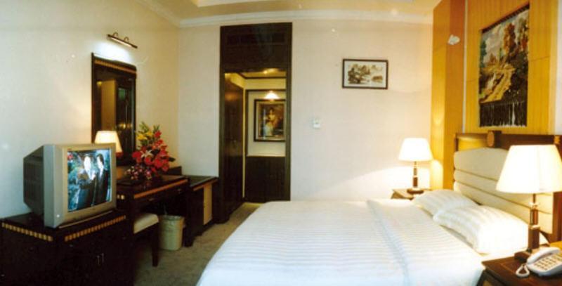 Xingui Hotel Guilin Room photo